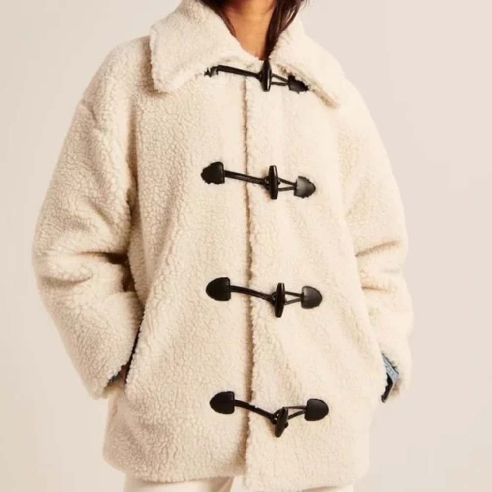 Women’s Toggle Sherpa Coat